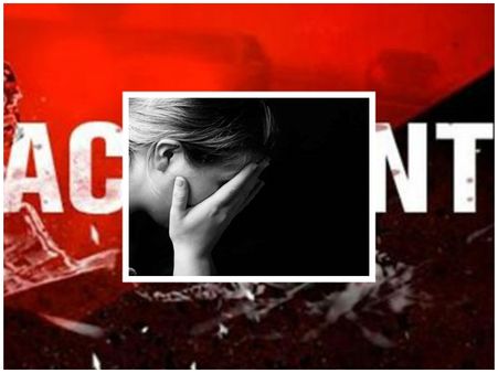 കൂട്ടുകാരിയെ ഓടികൊണ്ടിരിക്കുന്ന ബസ്സിനടിയിലേക്ക് തള്ളി! പിന്നീട് നടന്നത്.. വീഡിയോ വൈറല്‍