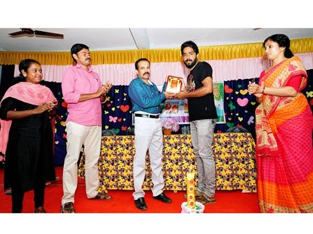 ദേശീയ ചലച്ചിത്ര പുരസ്‌ക്കാര ജേതാവ് അനീസ് കെ മാപ്പിള്ളയെ അനുമോദിച്ചു