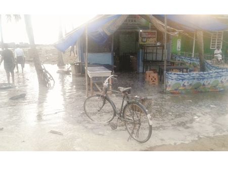 തൃശൂരിൽ കടലേറ്റത്തില്‍ തീരപ്രദേശത്ത് വ്യാപക നാശ നഷ്ടം