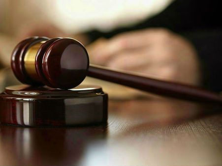 പ്രണയകാലത്തെ ലൈംഗിക ബന്ധം പീഡനമല്ല; ഹൈക്കോടതിയുടെ സുപ്രധാന വിധി, ശിക്ഷ റദ്ദാക്കി