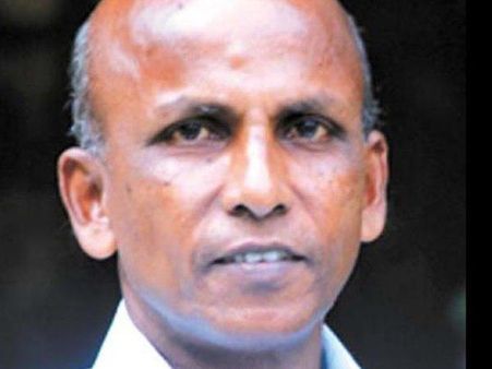 ദളിത് ഹര്‍ത്താല്‍: വാഹനങ്ങള്‍ പരക്കെ തടയുന്നു.. ആദിവാസി നേതാവ് ഗീതാനന്ദന്‍ അറസ്റ്റില്‍!