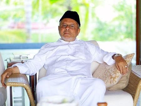 തന്റെ പേരില്‍ പ്രചരിക്കുന്ന വ്യാജ പ്രസ്താവനയില്‍ വഞ്ചിതരാകരുതെന്ന് പാണക്കാട് ഹൈദരലി തങ്ങള്‍