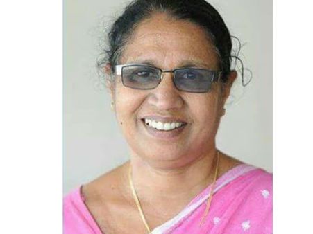 അശ്ലീല ചിത്രങ്ങൾ ചേർത്ത് മോർഫിങ്; പ്രത്യേക സംഘം അന്വേഷിക്കണമെന്ന് വനിതാ കമ്മിഷൻ