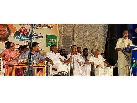 ശിഷ്യൻ ശ്രേഷ്ടമാകുമ്പോൾ വിദ്യാഭ്യാസം സ്വാർത്ഥകമാകും-കൈതപ്രം ദാമോദരൻ നമ്പൂതിരി