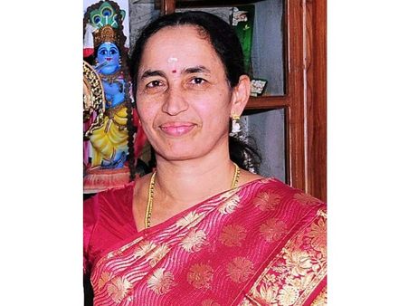 ഡോ. പിവി പുഷ്പജക്കെതിരായ ലഘുലേഖയെച്ചൊല്ലി സിപിഎമ്മില്‍ ഭിന്നത