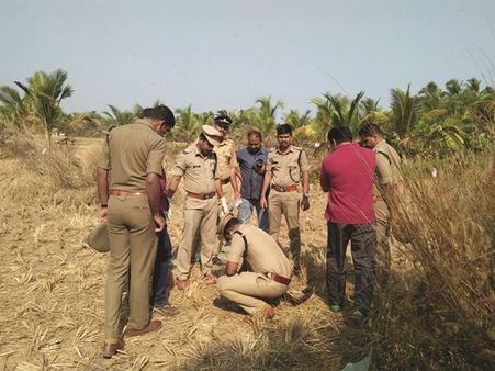 തൃശ്ശൂർ ചൂണ്ടല്‍ പാടത്ത് കത്തിക്കരിഞ്ഞ മൃതദേഹം; അന്വേഷണം ബിഹാറികളിലേക്ക്