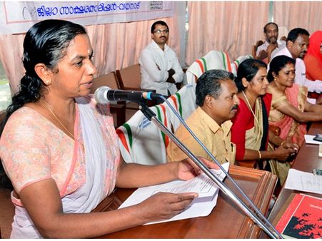 വയനാട്ടില്‍ അക്ഷര വെളിച്ചത്തിലേക്ക് അയ്യായിരത്തിലധികം ആദിവാസികള്‍