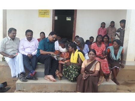 വയനാട്ടിലെ ആദിവാസി ഊരുകള്‍ പരീക്ഷാചൂടിലേക്ക്; ആദിവാസികൾക്ക് പരീക്ഷ ഒരുക്കുന്നത് സാക്ഷരതാ മിഷൻ