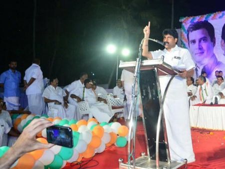 പോലീസിനെ ഉപയോഗിച്ച് ദളിതരെ ഒതുക്കാന്‍ സര്‍ക്കാര്‍ ശ്രമം: ടി സിദ്ദിഖ്