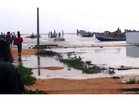 തീരദേശ മേഖലയിൽ കടൽക്ഷോഭം രൂക്ഷം; മത്സ്യത്തൊഴിലാളികൾ ദുരിതത്തിൽ