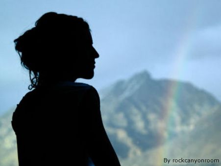 ഭര്‍ത്താവിനൊപ്പം നഗരത്തിലെത്തിയ നാല്‍പ്പത്തിരണ്ടുകാരി കാമുകനോടൊപ്പം മുങ്ങി; പൊലീസ് അന്വേഷണം മലപ്പുറത്തേക്ക്