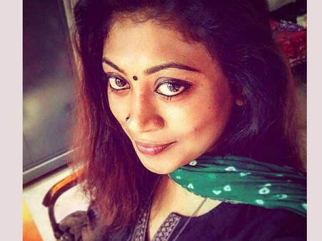 തറവാടികളെന്ന് സ്വയം വിശ്വസിച്ചു തറ വേലകൾ ചെയ്യുന്നവർ.. ബസ്സിലുണ്ടായ അനുഭവം പങ്കുവെച്ച് നടി