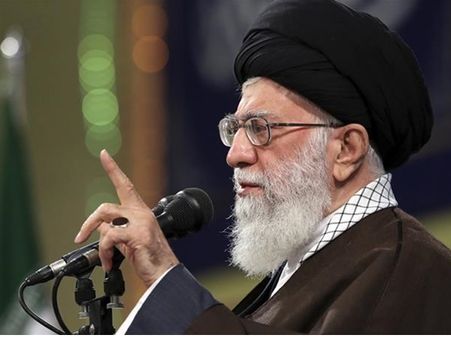 ട്രംപേ പോയി തുലയൂ... കരാര്‍ പിന്‍മാറ്റത്തിനെതിരേ ആഞ്ഞടിച്ച് ഇറാന്‍ ആത്മീയ നേതാവ്