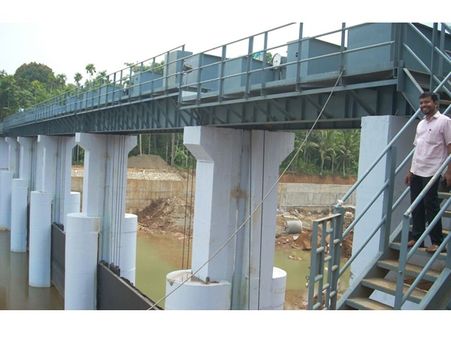 മലപ്പുറം ജില്ലയിലെ വന്‍കിട ജലസംരക്ഷണ പദ്ധതി ഉദ്ഘാടകനെ കാത്ത് കഴിയുന്നു