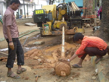 ഭൂമിക്കടിയില്‍ വലിയ കുഴിടയെടുത്തുള്ള നിര്‍മ്മാണം നഗരസഭ തടഞ്ഞു, കാരണം കാണിക്കല്‍ നോട്ടീസ് നല്‍കും