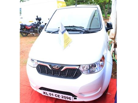 മലിനീകരണവുമില്ല, ചെലവും കുറവ്; താരമായി വൈദ്യുത കാര്‍