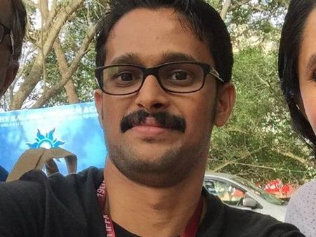 എന്താണ് സ്വയംഭോഗം? സെക്സ്? കുഞ്ഞാവ എങ്ങനാ ഉണ്ടായേ? കുഞ്ഞിന്‍റെ സംശയങ്ങള്‍ക്ക് അച്ഛന്‍റെ മറുപടി