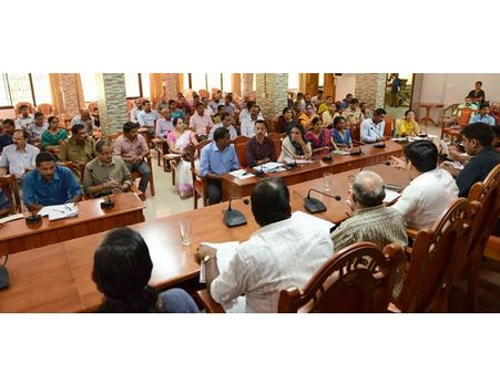 വയനാട്ടിലെ രൂക്ഷമായ വന്യമൃഗശല്യത്തിന് പരിഹാരം കാണണം: ജില്ലാവികസനസമിതിയോഗം