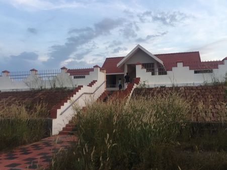 ആയിരത്തിൽപരം സേനാംഗങ്ങൾക്ക് താമസിക്കാനുള്ള സൗകര്യത്തോടെ അരീക്കര കുന്നില്‍ ബിഎസ്എഫ് കേന്ദ്രം ഒരുങ്ങി