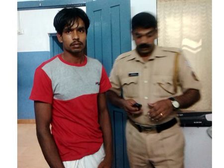 മലപ്പുറത്ത് ബാലികയെ കയറിപ്പിടിച്ചു: ബംഗാളി അറസ്റ്റില്‍, സംഭവം കുളിമുറിയില്‍ വെച്ച്!!