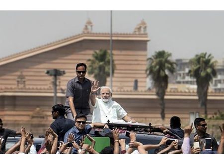 ദില്ലി- മീററ്റ് എക്സ്പ്രസ് ഹൈവേ രാജ്യത്തിന് സമര്‍പ്പിച്ചു: റോഡ് മലിനീകരണത്തില്‍ നിന്ന് മോചനമെന്ന്