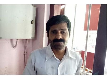 ഉറങ്ങിക്കിടന്ന വനിതാടെക്കിയെ ജനലിലൂടെ കടന്നുപിടിച്ചു: വെട്ടിലായത് ഓട്ടോ ഡ്രൈവര്‍, ഫോട്ടോ പുറത്ത്?