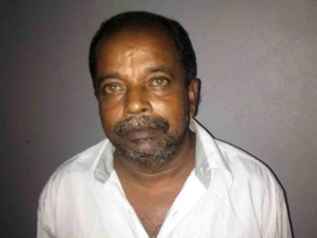 ജയിലില്‍ കഴിയുന്ന അമ്പതോളം മോഷ്ടാക്കളെ ജാമ്യത്തിലിറക്കി മോഷണമുതലില്‍ പങ്കുപറ്റുന്ന കോഴിക്കോട് സ്വദേശി പിടിയില്‍