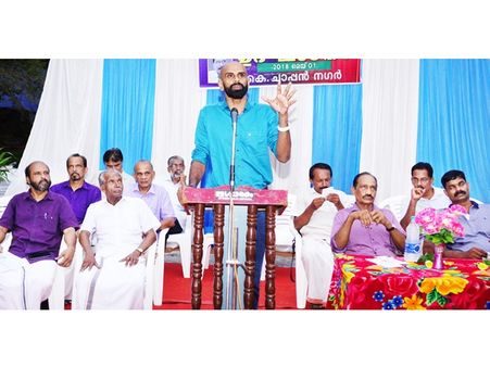 കളിക്കളങ്ങൾ ഇല്ലാതാകുമ്പോൾ സമൂഹത്തിൽ വിഭാഗിയത വർദ്ധിക്കും