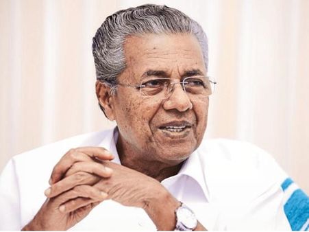 നോട്ട് നിരോധനകാലത്ത് സഹകരണ മേഖലയെ തകര്‍ക്കാനുള്ള നീക്കം ചെറുത്തു തോല്‍പ്പിച്ചു: പിണറായി