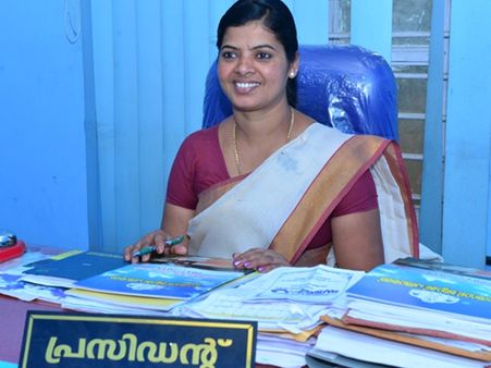 യുഡിഎഫിലെ ധാരണപ്രകാരം പ്രീതാരാമന്‍ മാനന്തവാടി ബ്ലോക്ക് പഞ്ചായത്ത് സ്ഥാനമൊഴിഞ്ഞു