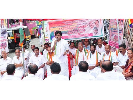 പെരുമ്പാവൂർ: സഹകരണ സംരക്ഷണ യാത്രക്ക് സ്വീകരണം