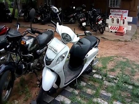 അമ്മാടത്തെ കവര്‍ച്ച: പ്രതികള്‍ രക്ഷപ്പെട്ട സ്‌കൂട്ടര്‍ കണ്ടെത്തി