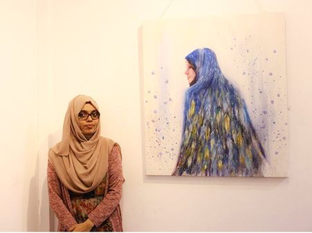 വരകളിലൂടെ വസന്തവും, കവിതകളിലൂടെ കനല്‍ കുപ്പായവും ഒരുക്കി ഷബ്‌ന സുമയ്യ