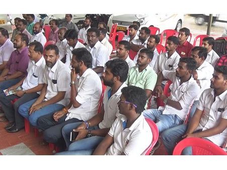 അനധികൃത ടാക്‌സികള്‍ സൂക്ഷിക്കുക ഹൈറേഞ്ചില്‍ നിങ്ങള്‍ക്ക് പണികിട്ടും: