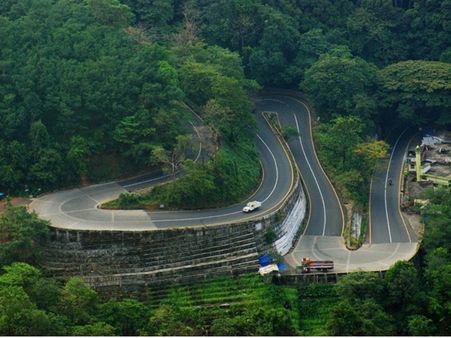 ചുരത്തില്‍ സോളാര്‍ വെളിച്ചം: താമരശ്ശേരി ചുരത്തിന് വിപുലമായ പദ്ധതി, പദ്ധതി കെല്‍ട്രോണിന്!