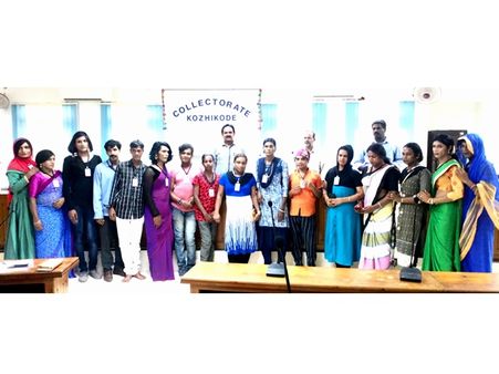 ഇനി സ്ത്രീയും പുരുഷനും മാത്രമല്ല.. തിരിച്ചറിയൽ കാർഡിൽ ഭിന്നലിംഗക്കാർക്കും ഇടം..