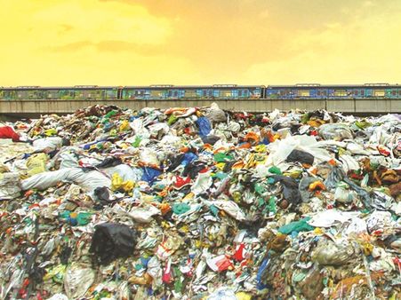 മാലിന്യനീക്കത്തില്‍ കോടികളുടെ ക്രമക്കേട്; കൊച്ചി നഗരസഭ ഓഫീസില്‍ ഫയലുകള്‍ അപ്രത്യക്ഷമായി