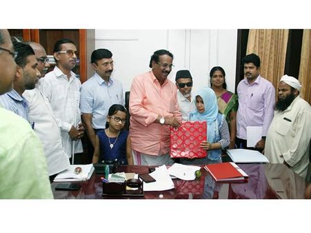 അന്ധത കാര്യമാക്കേണ്ട: ഏഴാം ക്ലാസ് വരെ ഇനി അറബി വായിക്കാം, ഉദ്ഘാടനം കോഴിക്കോട്