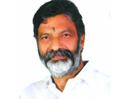 നേതൃത്വത്തിനെതിരെ വിമർശനവുമായി ഡി. വിജയകുമാര്‍; തെറ്റായ പ്രചാരണത്തെ കോൺഗ്രസ് പ്രതിരോധിച്ചില്ല...