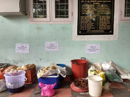 പഴകിയ ഭക്ഷണ സാധനങ്ങൾ പിടിച്ചെടുത്തു: 24 മണിക്കൂറിനുള്ളിൽ ന്യൂനത പരിഹരിക്കാൻ നോട്ടീസ്