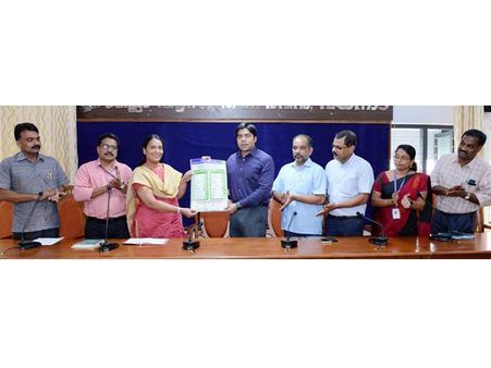 വയനാട്ടിലെ സര്‍ക്കാര്‍ ഓഫീസുകൾ ഹരിതനിയമാവലിയുടെ പരിധിയില്‍: പ്ലാസ്റ്റികിനും തെര്‍മോകോളിനും വിലക്ക്!