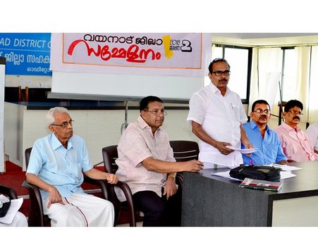 പെന്‍ഷന്‍ ബോര്‍ഡില്‍ വിരമിച്ചവരുടെ പ്രതിനിധിയെ ഉള്‍പ്പെടുത്തണം