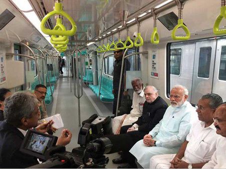 ജൂണ്‍ 19 ന് മെട്രോയില്‍ സൗജന്യയാത്ര: ഒന്നാം വാര്‍ഷികത്തില്‍ മികച്ച ഓഫറുമായി കൊച്ചി മെട്രോ