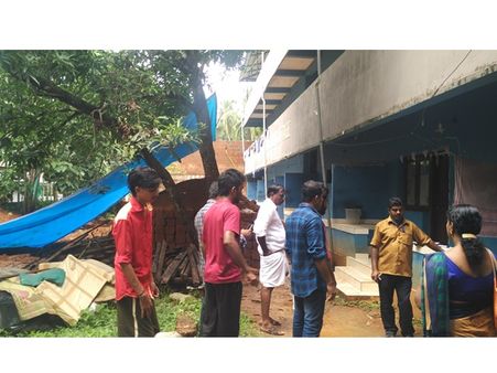 കോട്ടേജിലെ കക്കൂസ് മാലിന്യം പുറത്തേക്ക് ഒഴുക്കിയ കോട്ടേജ് അടച്ചു പൂട്ടാൻ നോട്ടീസ് നൽകി