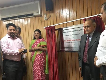 സ്ത്രീകള്‍ക്കെതിരേയുള്ള റേപ്പ് കേസുകള്‍ അന്വേഷിക്കാന്‍ പ്രത്യേക ലബോറട്ടറി; രാജ്യത്തെ ആദ്യ ഡിഎന്‍എ സ്ത്രീ ഫോറന്‍സിക് ലബോറട്ടറിയ്ക്ക് ചണ്ഡീഗഢില്‍ തറക്കല്ലിട്ടു