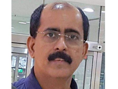 'ആര് സിനിമാ നടന്‍ ശ്രീനിവാസനോ'; പുതിയ എഐസിസി സെക്രട്ടറിക്കെതിരെ കോണ്‍ഗ്രസില്‍ പ്രതിഷേധം പടരുന്നു