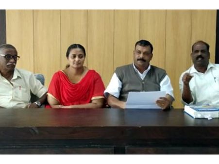 പരിശോധനയെ ചൊല്ലി കലഹം: ബത്തേരി നഗരസഭ ഭരണസമിതിയും വ്യാപാരികളും കൊമ്പ്‌കോര്‍ക്കുന്നു