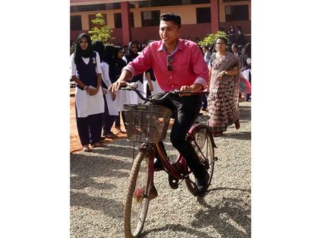 കുട്ടികൾക്കെതിരായ അക്രമങ്ങൾക്കെതിരെ വിദ്യാർത്ഥിയുടെ സൈക്കിൾ യാത്ര; അൽ അമീൻ മലപ്പുറത്തെത്തി...