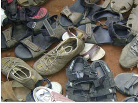 വില്ലേജ് ഓഫീസിൽ പ്രവേശിക്കാൻ ഇനി മുതൽ ചെരുപ്പ് ഊരേണ്ടതില്ല; ഉത്തരവ് പുറത്തിറങ്ങി