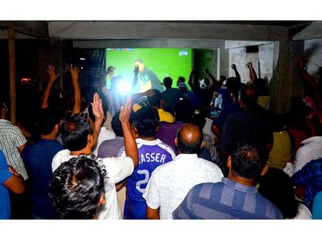 ലോകകപ്പില്‍ ബ്രസീല്‍ തോല്‍ക്കുമെന്ന് പറഞ്ഞു: വിദ്യാര്‍ഥിയെ മദ്യപസംഘം ആക്രമിച്ചു, മലപ്പുറത്ത്!